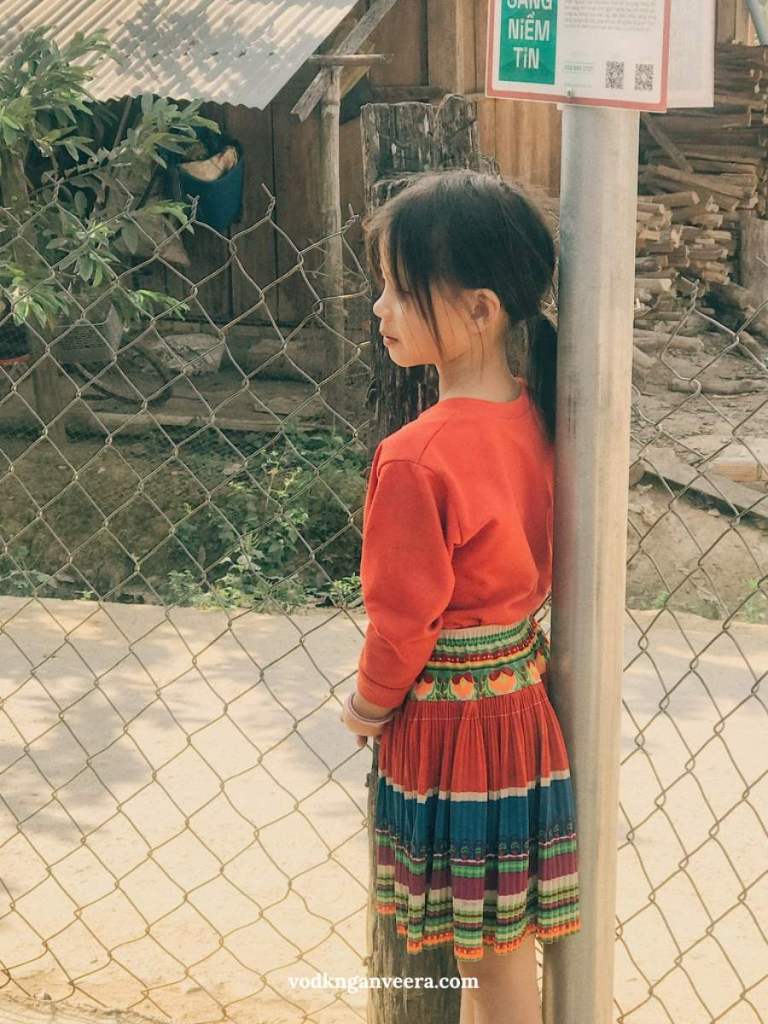 Du lịch thiện nguyện Đắk Nông Color Tour hoạt động tình nguyện bền vững sustainability travel Vietnam